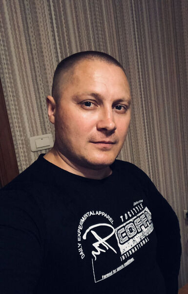  ,   Silver, 37 ,   
