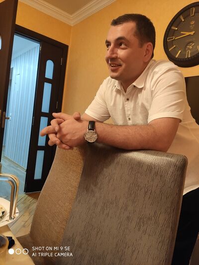  ,   Bacho, 41 ,   