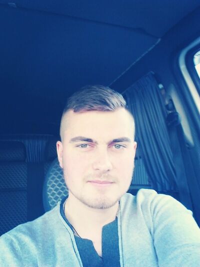  ,   Erik, 31 ,   