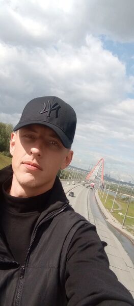  ,   Constantine, 32 ,   ,   
