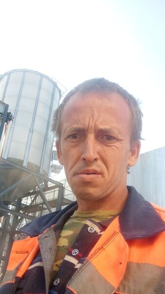  ,   Igor, 38 ,   ,   , c 