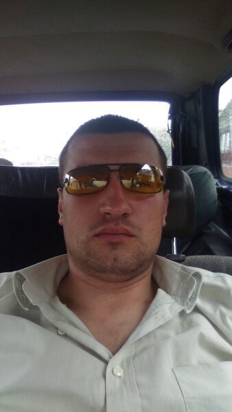  ,   Andrej, 34 ,   ,   , c 