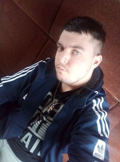  ,   Artem, 39 ,   ,   , c 