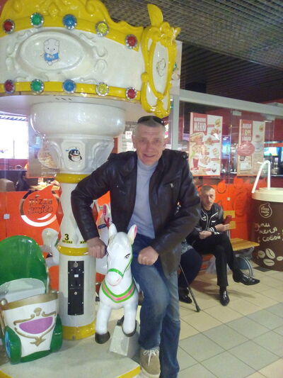  ,   Sergio, 55 ,   ,   , c 