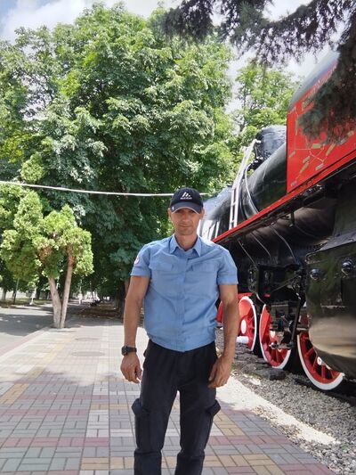  --,   Roman, 46 ,   ,   