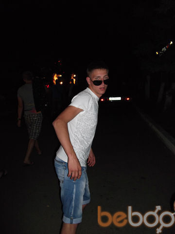  ,   Victor, 35 ,   