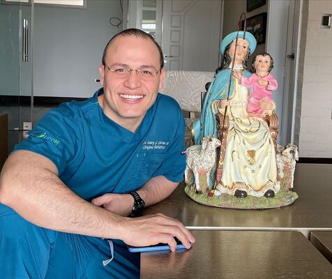  ,   Roland Woron, 42 ,   ,   , c , 