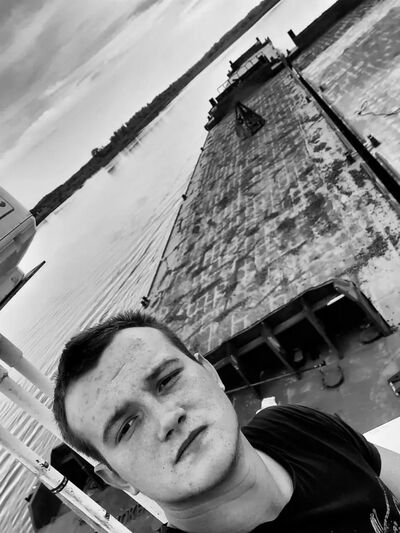  ,   Vladimir, 24 ,   ,   , c , 