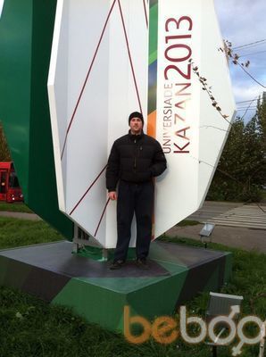  -,   Viktor, 47 ,   