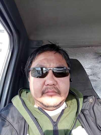  -,   Nima, 42 ,   ,   
