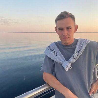   ,   Ilya, 25 ,   ,   
