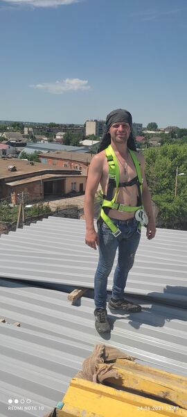  ,   Kiril Dor, 32 ,   ,   , c , 