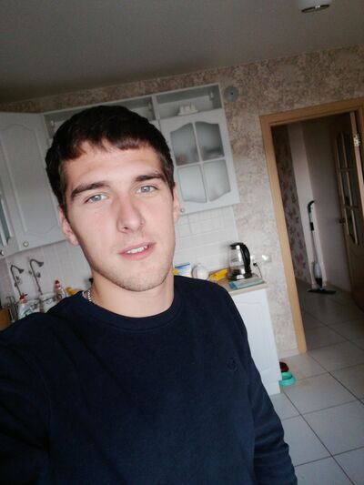  ,   Ivan, 29 ,  