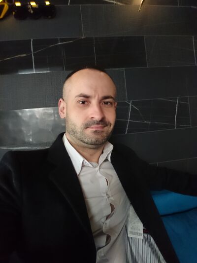  ,   Niko, 36 ,   ,   