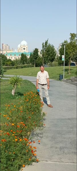  ,   Kamil, 57 ,   ,   