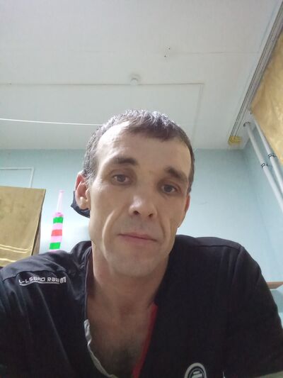  ,   Ivan, 41 ,   ,   
