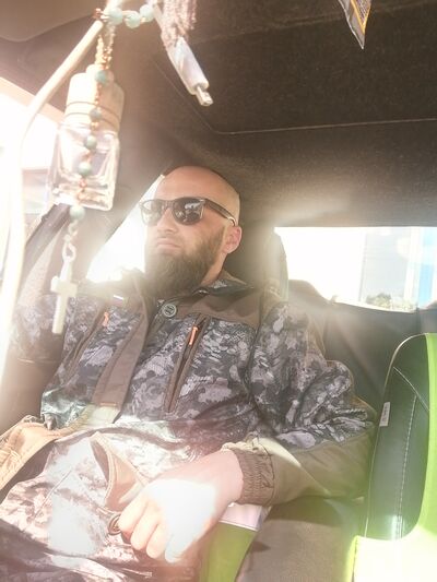  ,   Ivan, 39 ,   ,   