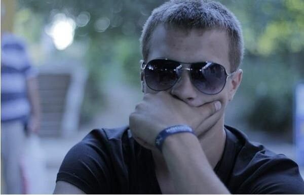  8142753  Vladimir, 52 ,    