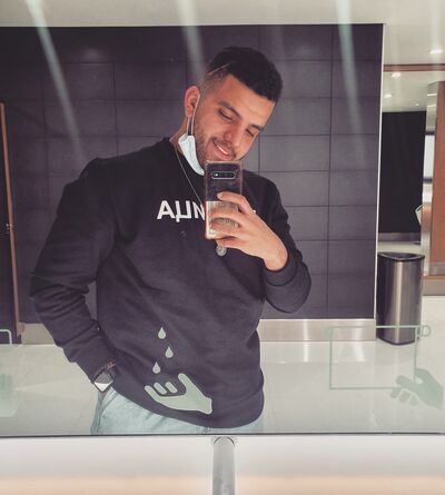  ,   Mukhammad, 25 ,   ,   , c 