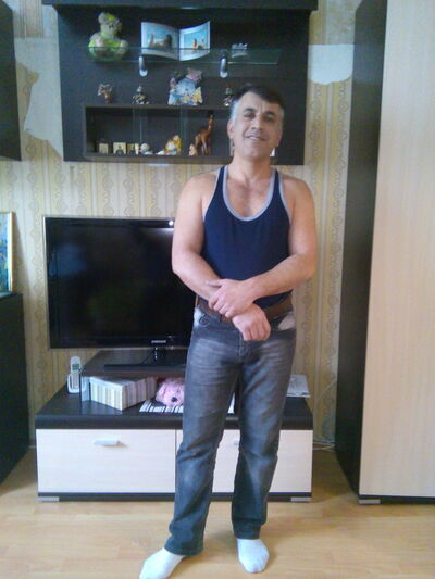  ,   Mihail, 52 ,   ,   , c 