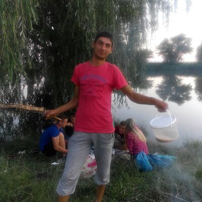  ,   Leva maks, 30 ,   ,   , c 
