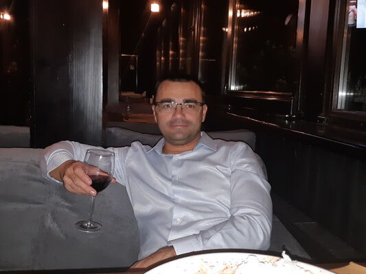  -,   Doctor Surg, 44 ,   ,   