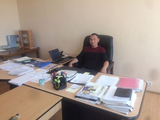 ,   Azamat, 42 ,   