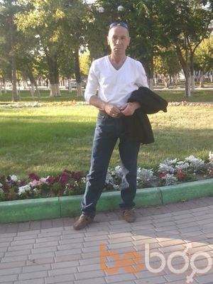  ,   Nik, 58 ,   