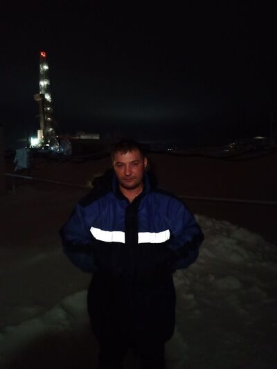  ,   Denis, 42 ,   ,   