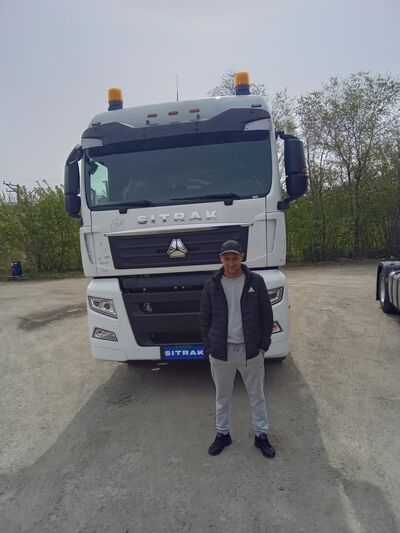  ,   Vyacheslav, 44 ,   ,   