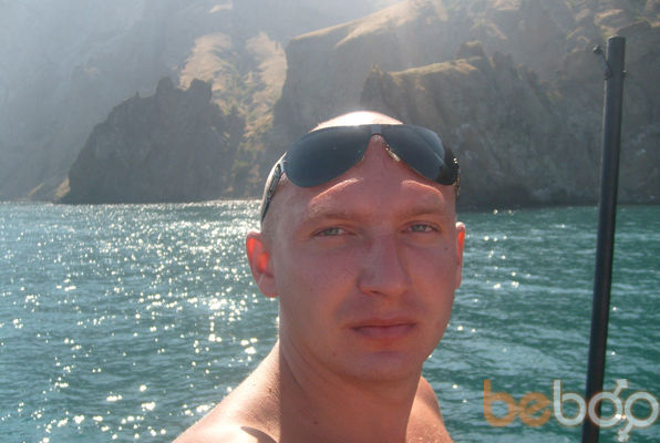  ,   Sergey, 40 ,  