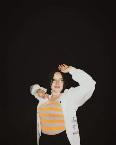  ,   Alina, 23 ,     , c 