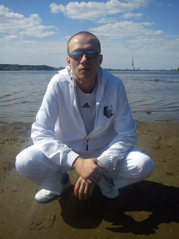  9721893  Vitalik, 39 ,    