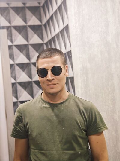  ,   Alexander, 29 ,   ,   