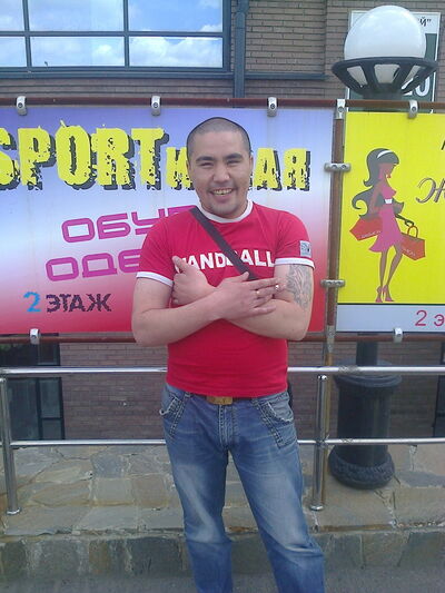  ,   Zakir, 38 ,   