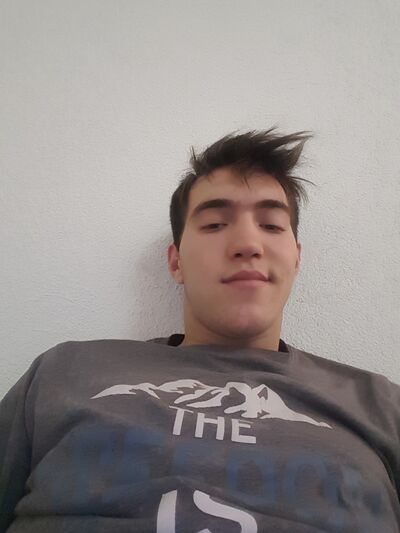  ,   Mihai, 23 ,   ,   