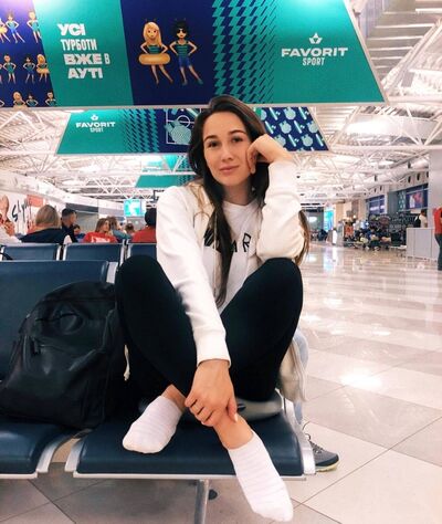  ,   Alexandra, 25 ,   ,   , c 