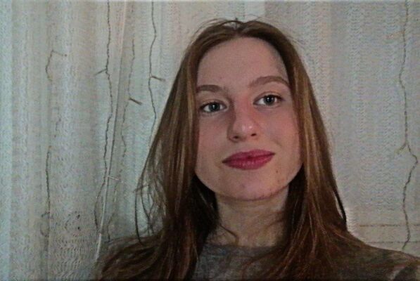  ,   Milana, 21 ,     , 