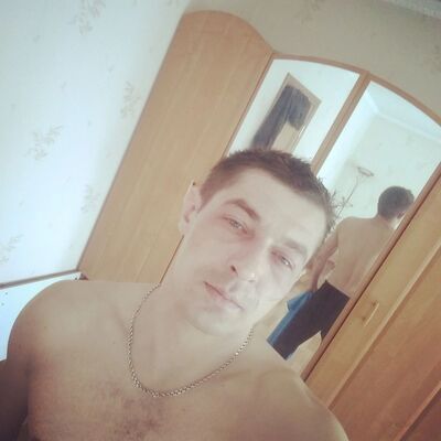   ,   Ogosh, 32 ,   