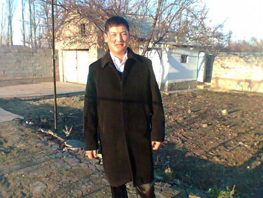  ,   Erik, 39 ,   