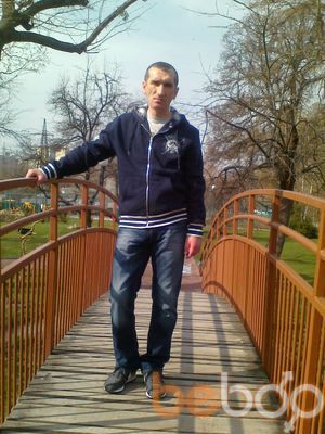  ,   Ruslan, 52 ,   ,   , c 