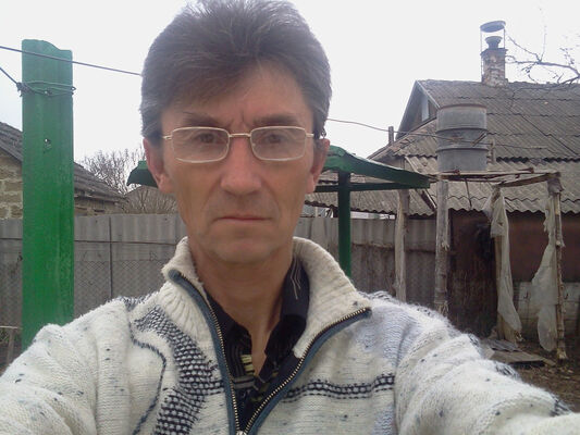  ,   Vova, 54 ,   