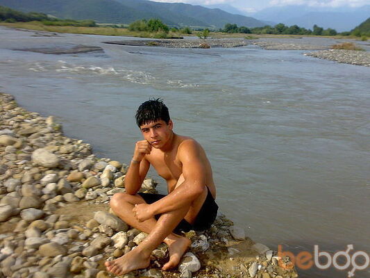  ,   Otiko, 32 ,   