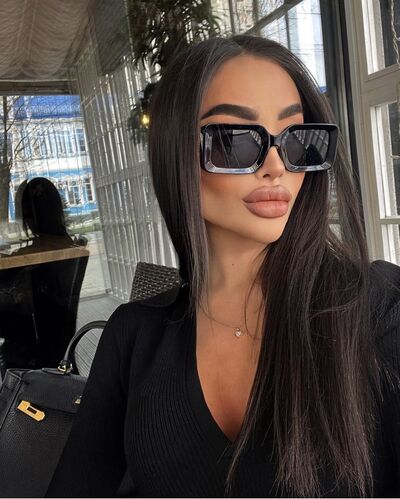  ,   Alexandra, 27 ,   ,   