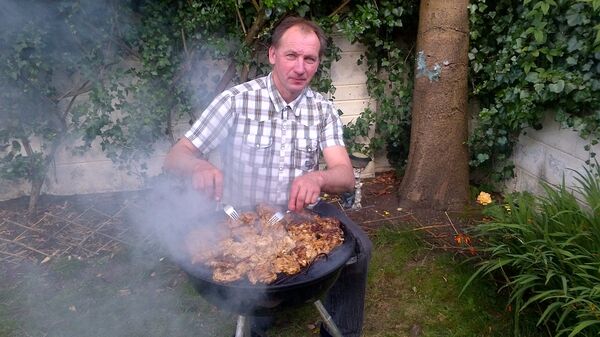  ,   Valdis, 60 ,   