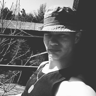  ,   Alex, 30 ,   ,   , c , 