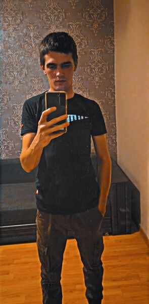  -,   Maxim, 27 ,   ,   , c , 