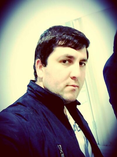   ,   Sr, 33 ,   ,   , c 