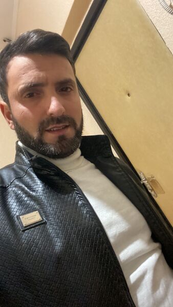  ,   Camal, 33 ,   ,   , c , 