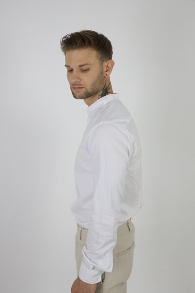  King George,   , 28 ,   ,   